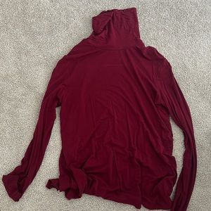 maroon high neck